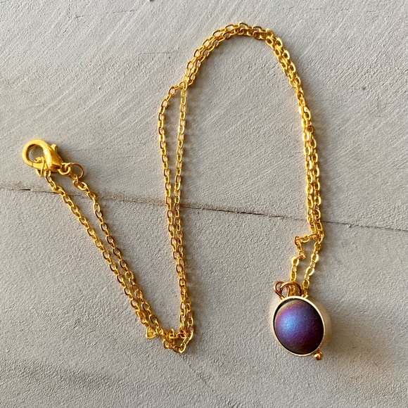 Purple pendant necklace, spinning pendant, fidget necklace - Picture 3 of 6